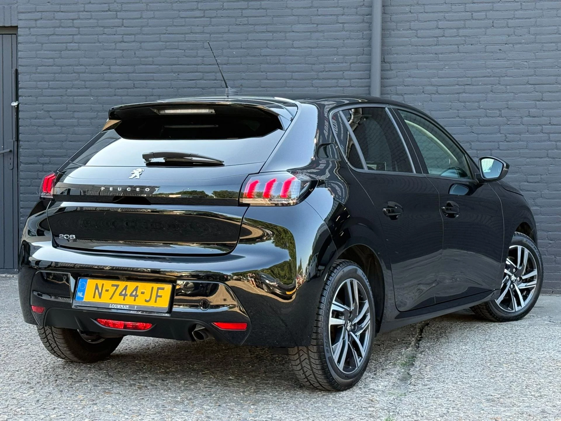Hoofdafbeelding Peugeot 208