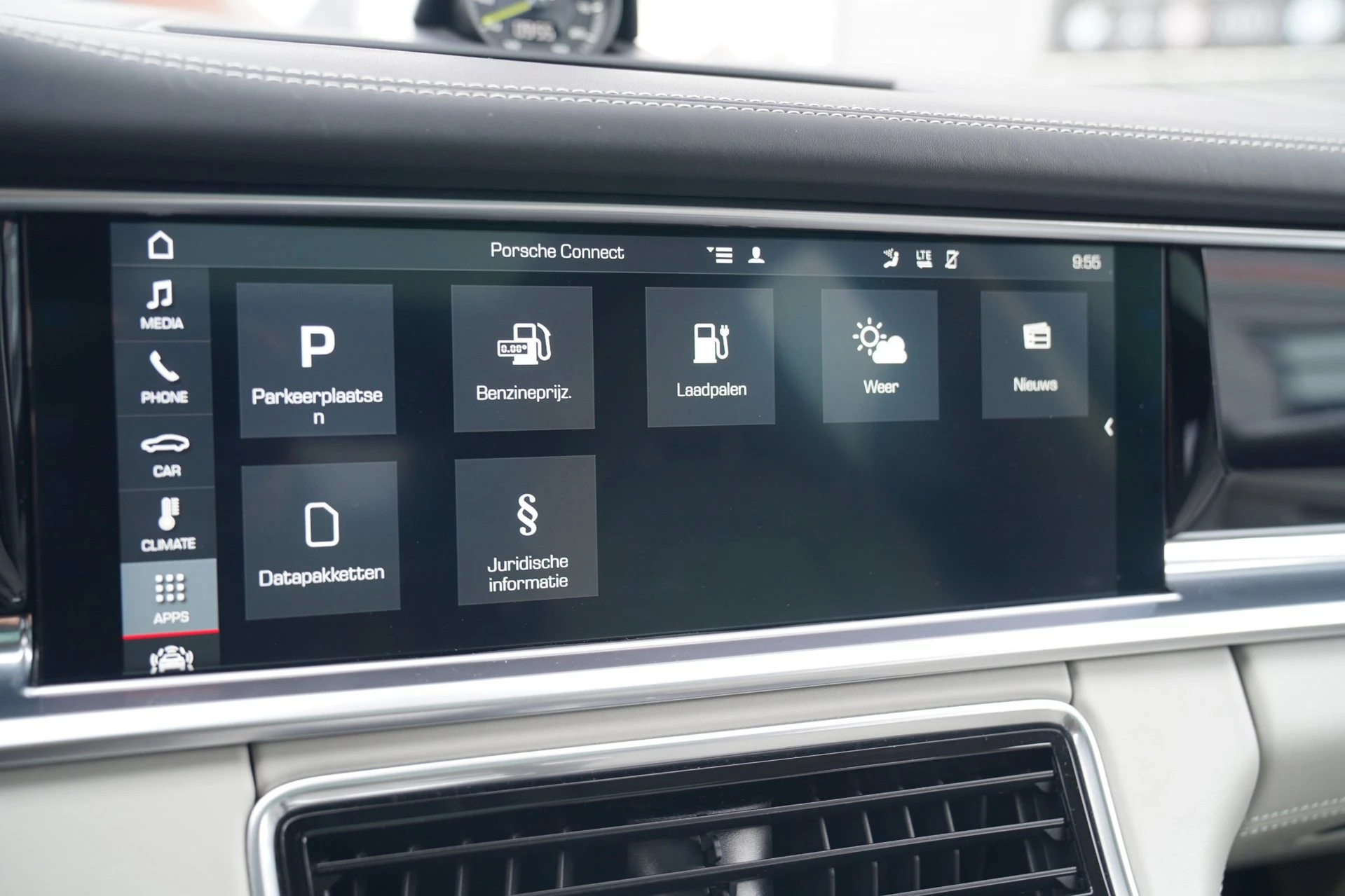 Hoofdafbeelding Porsche Panamera