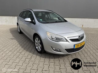 Opel Astra Sports Tourer 1.4 Cosmo|NAVI|PARKEERSENSOREN|TREKHAAK
