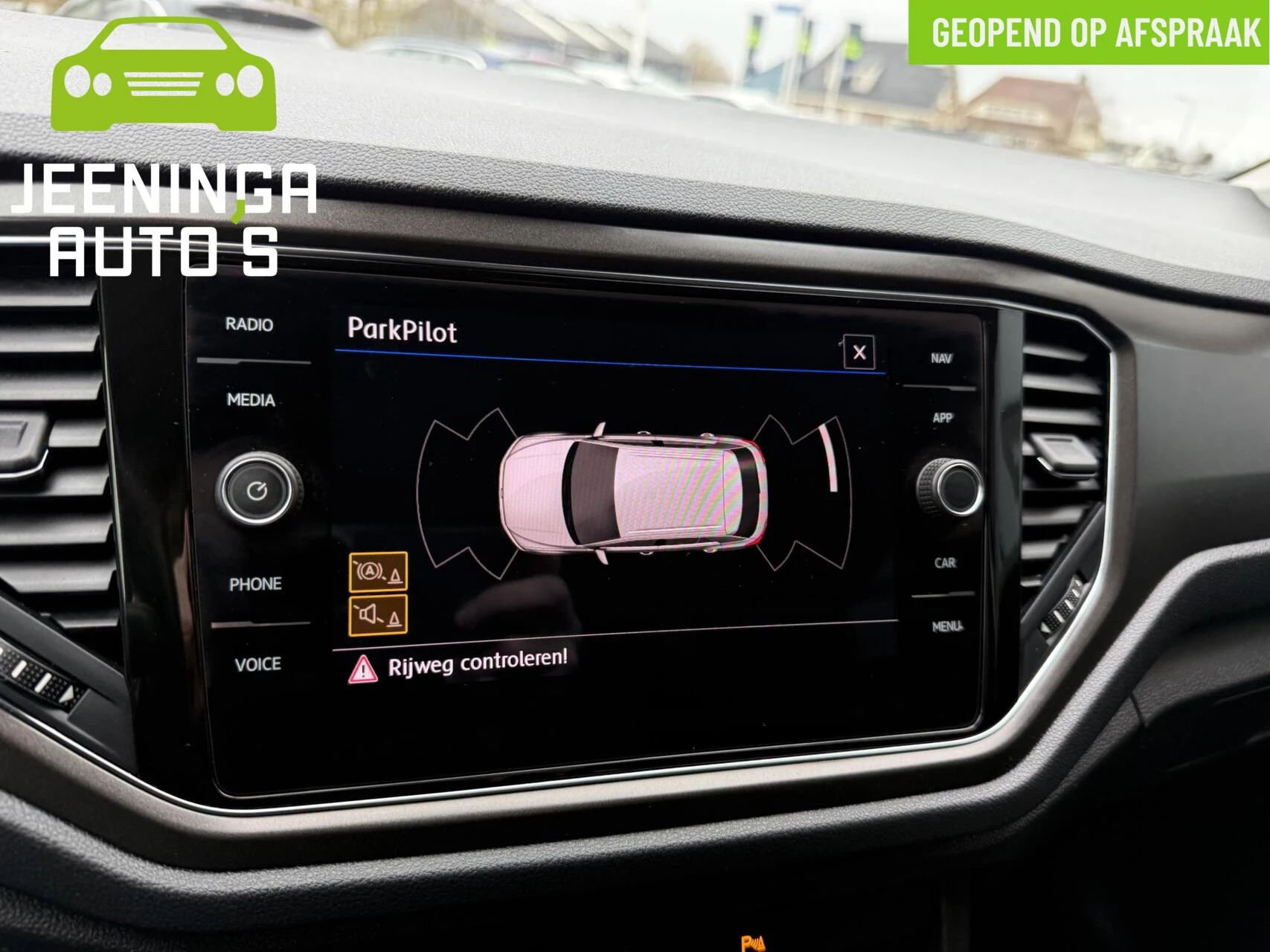 Hoofdafbeelding Volkswagen T-Roc