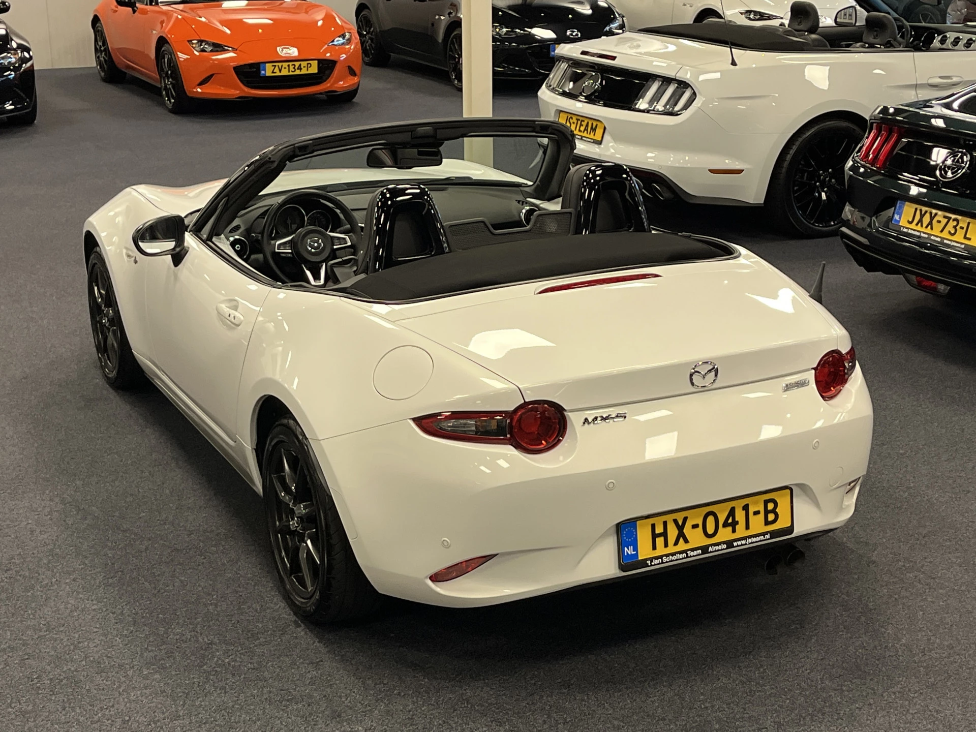 Hoofdafbeelding Mazda MX-5