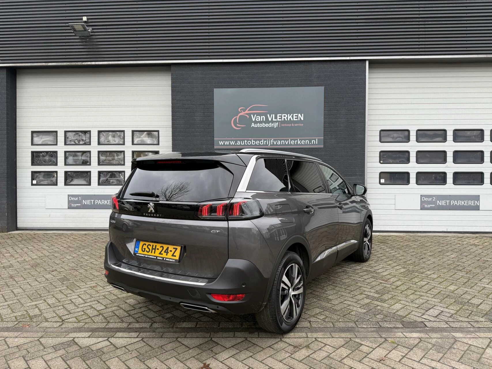 Hoofdafbeelding Peugeot 5008