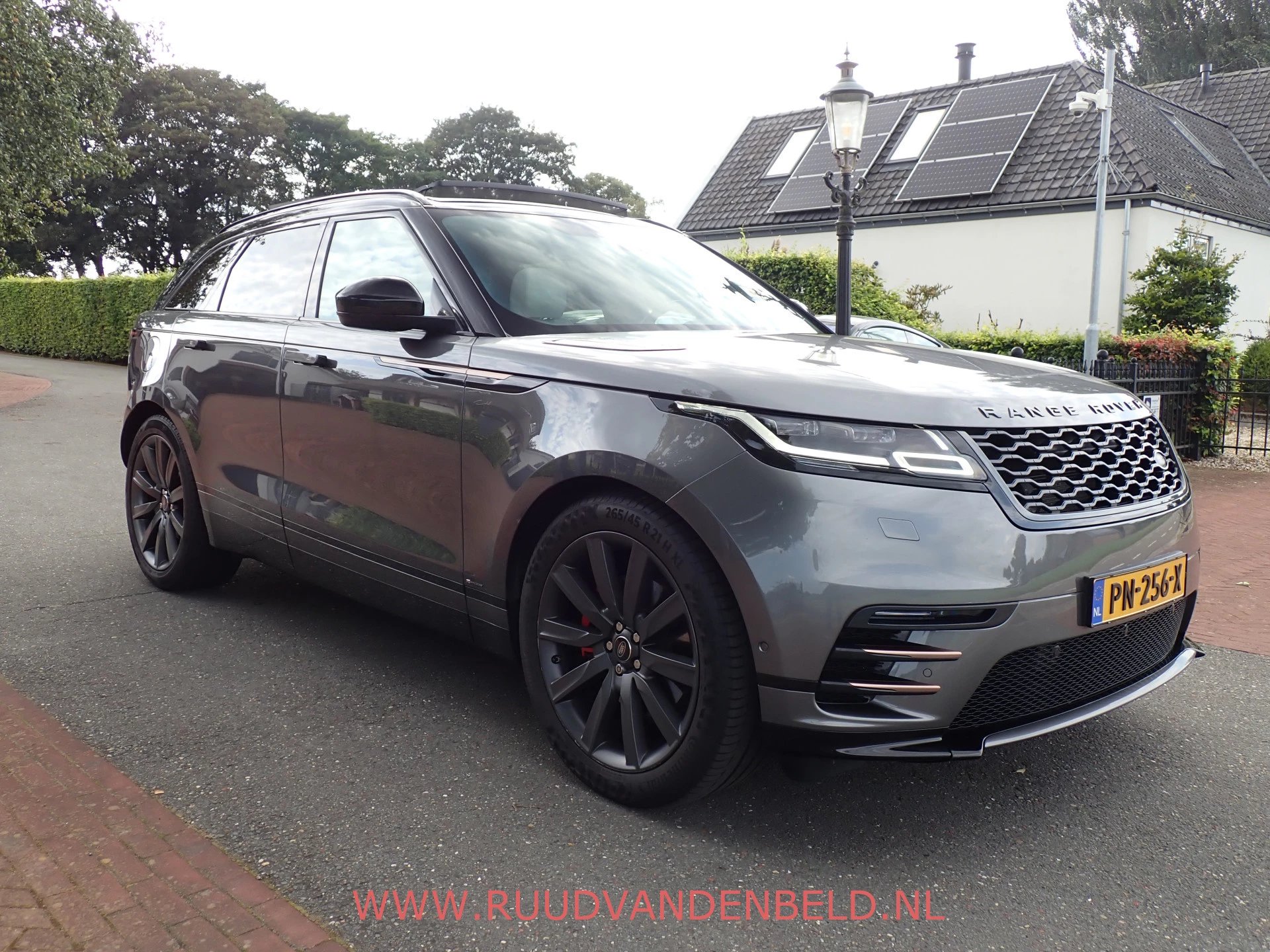 Hoofdafbeelding Land Rover Range Rover Velar