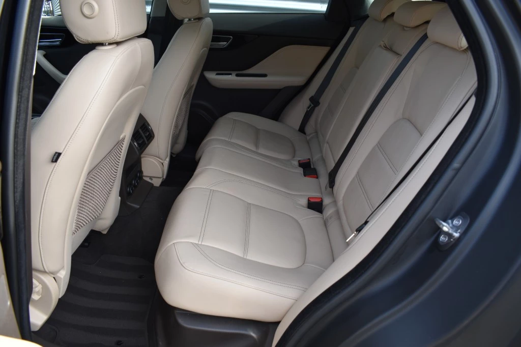 Hoofdafbeelding Jaguar F-PACE