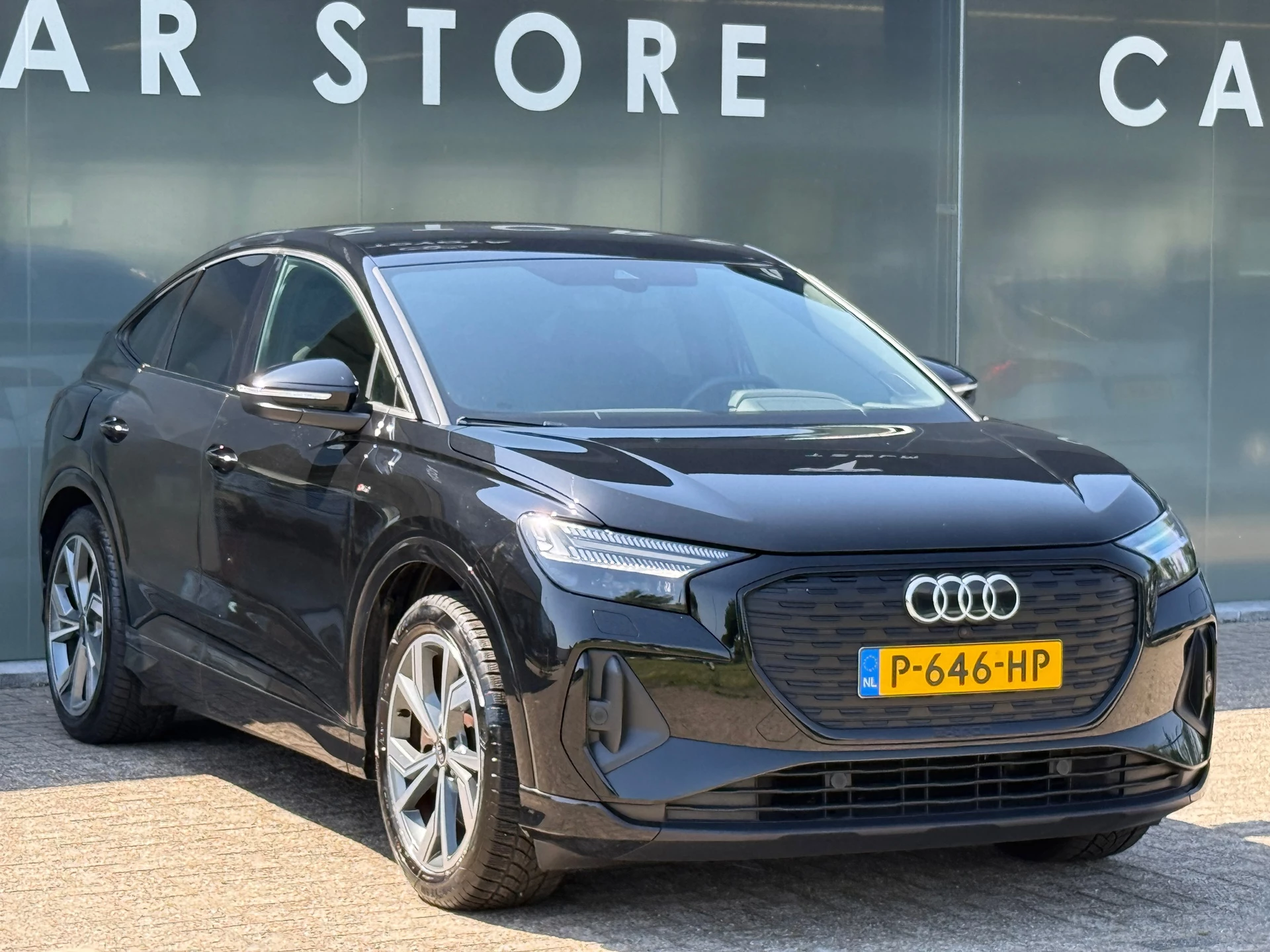 Hoofdafbeelding Audi Q4 Sportback e-tron