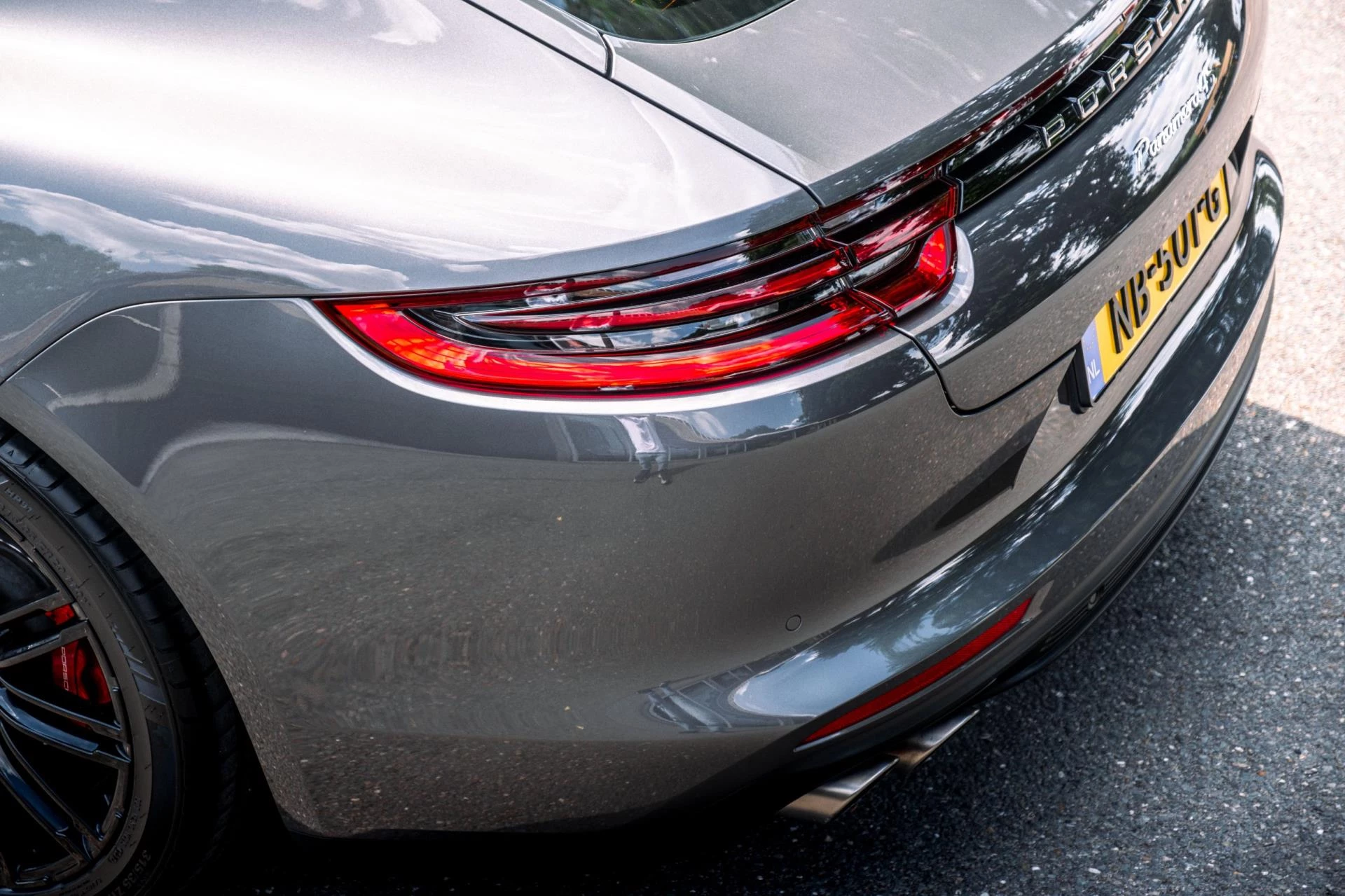 Hoofdafbeelding Porsche Panamera
