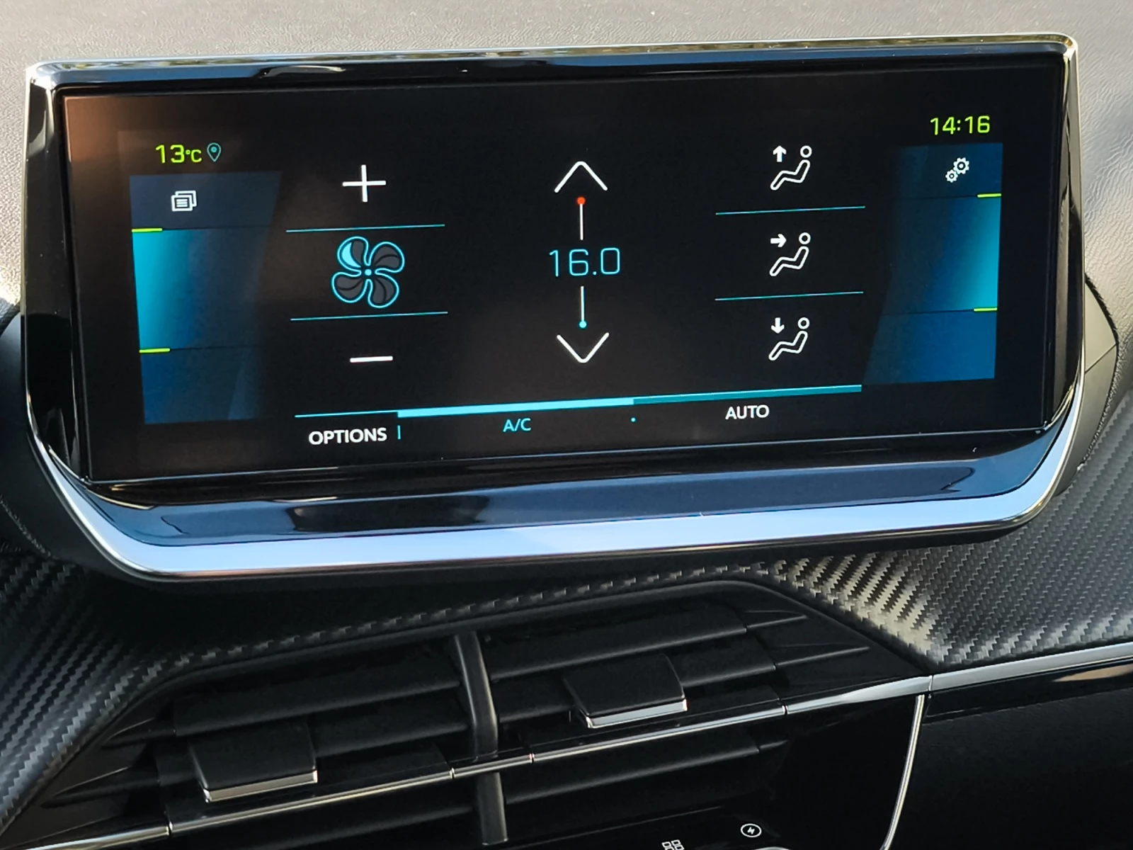 Hoofdafbeelding Peugeot e-208