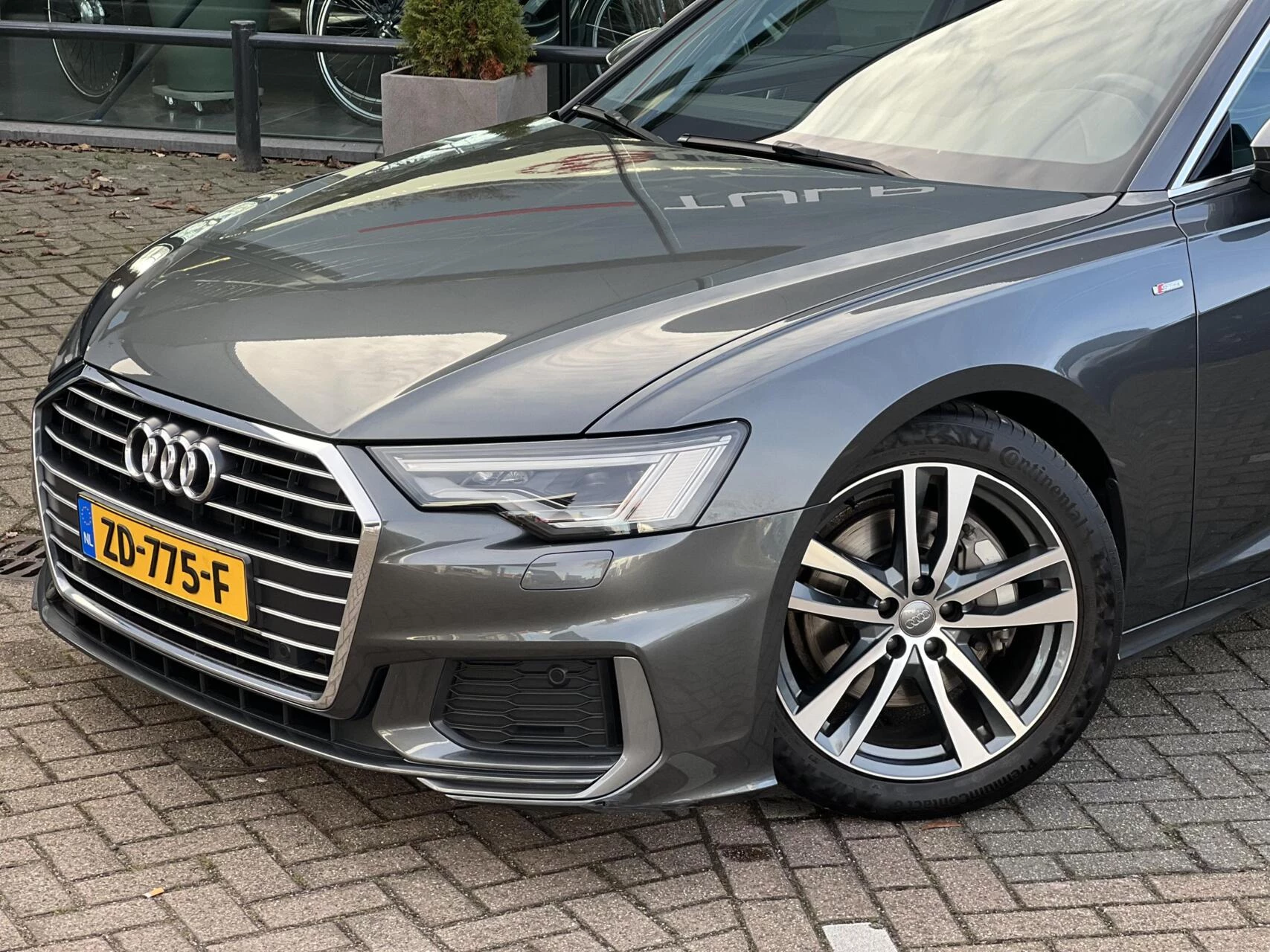 Hoofdafbeelding Audi A6