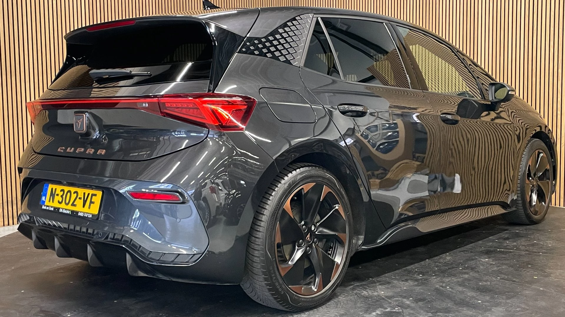 Hoofdafbeelding CUPRA Born