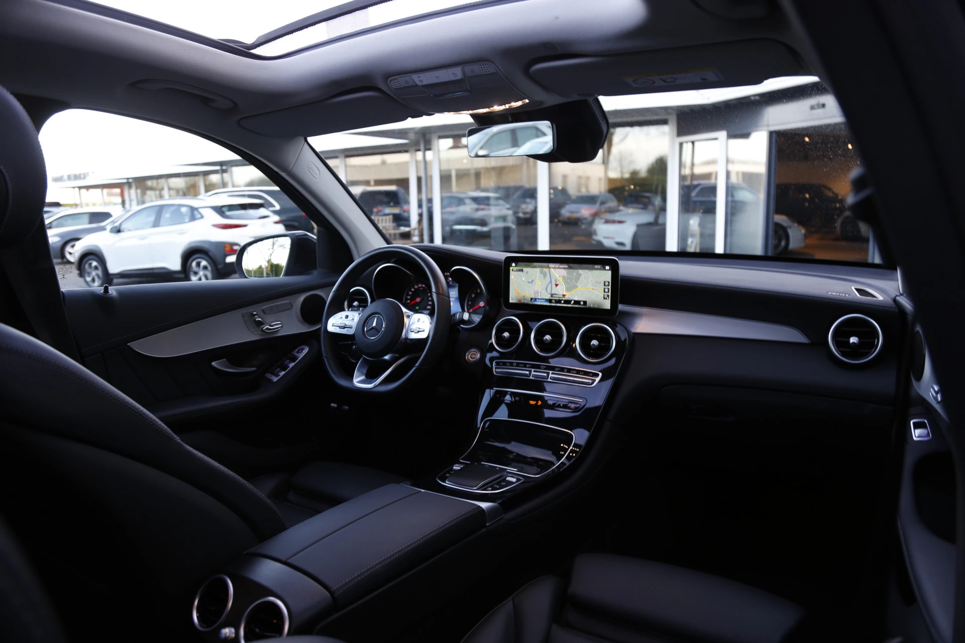 Hoofdafbeelding Mercedes-Benz GLC