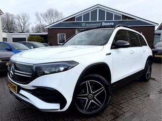 Hoofdafbeelding Mercedes-Benz EQB Mercedes-Benz EQB 300 4MATIC AMG Line 7-Persoons Panoramadak, 360 camera