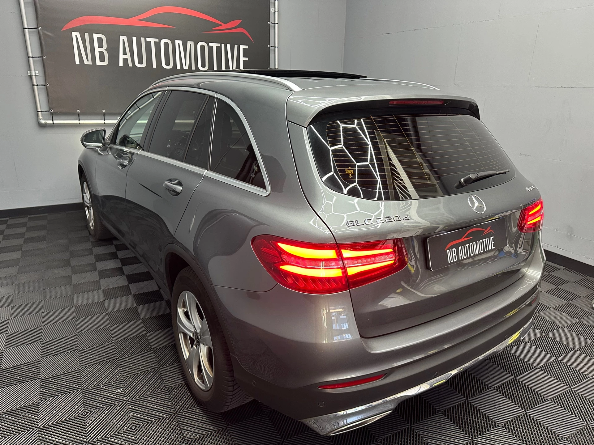 Hoofdafbeelding Mercedes-Benz GLC