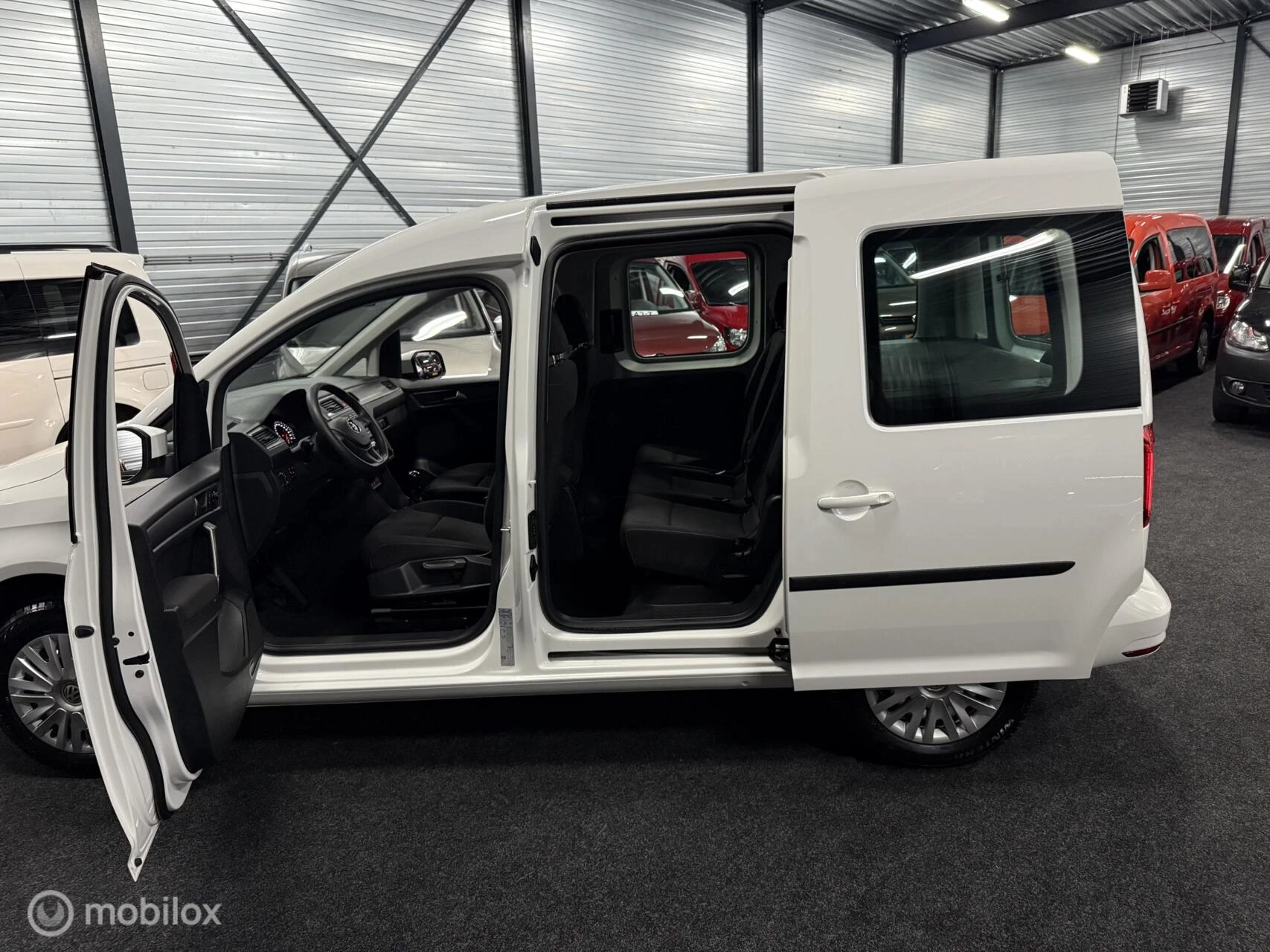 Hoofdafbeelding Volkswagen Caddy