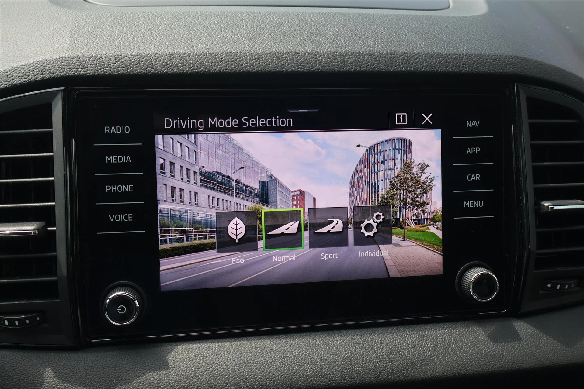 Hoofdafbeelding Škoda Karoq