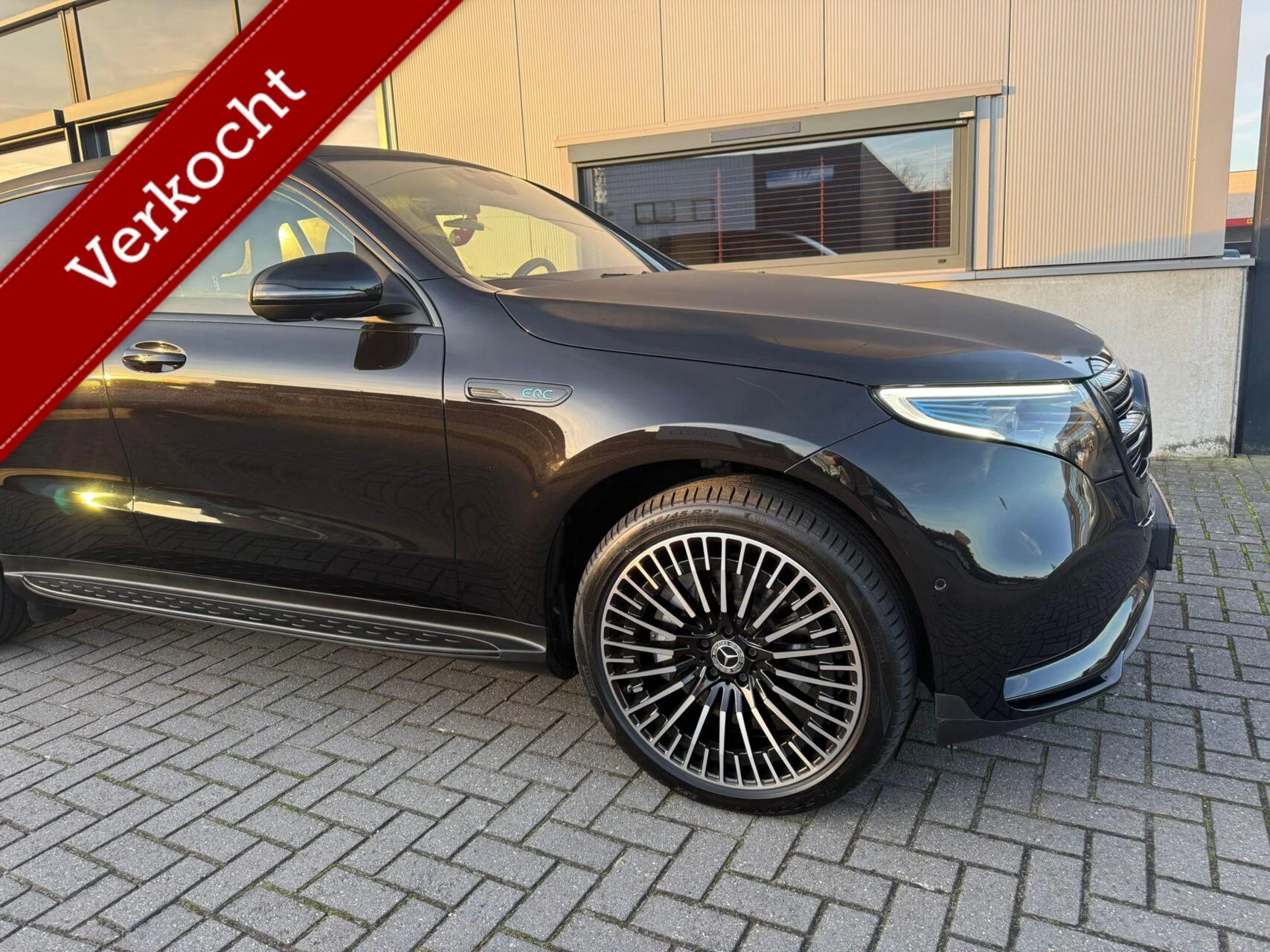 Hoofdafbeelding Mercedes-Benz EQC