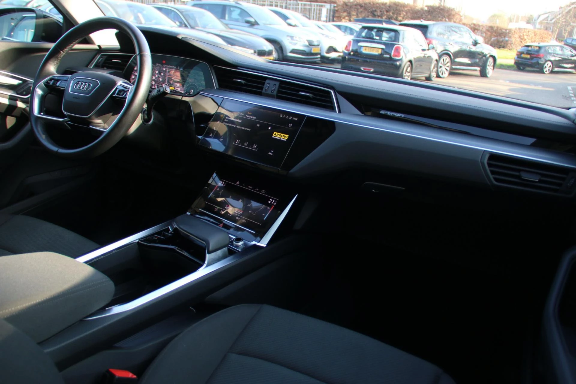 Hoofdafbeelding Audi e-tron
