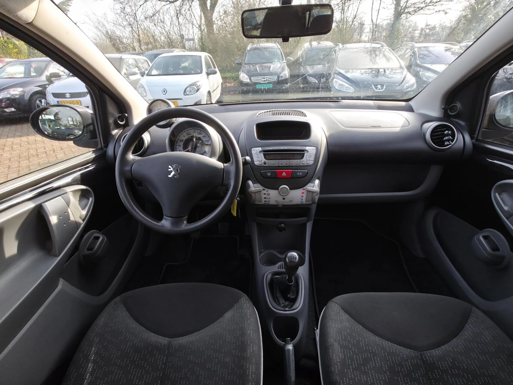 Hoofdafbeelding Peugeot 107