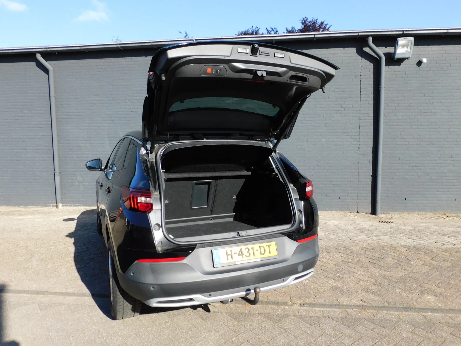 Hoofdafbeelding Opel Grandland X