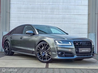 Hoofdafbeelding Audi S8 Audi S8 4.0 TFSI S8 Plus 605 PK Quattro Carbon Keramisch