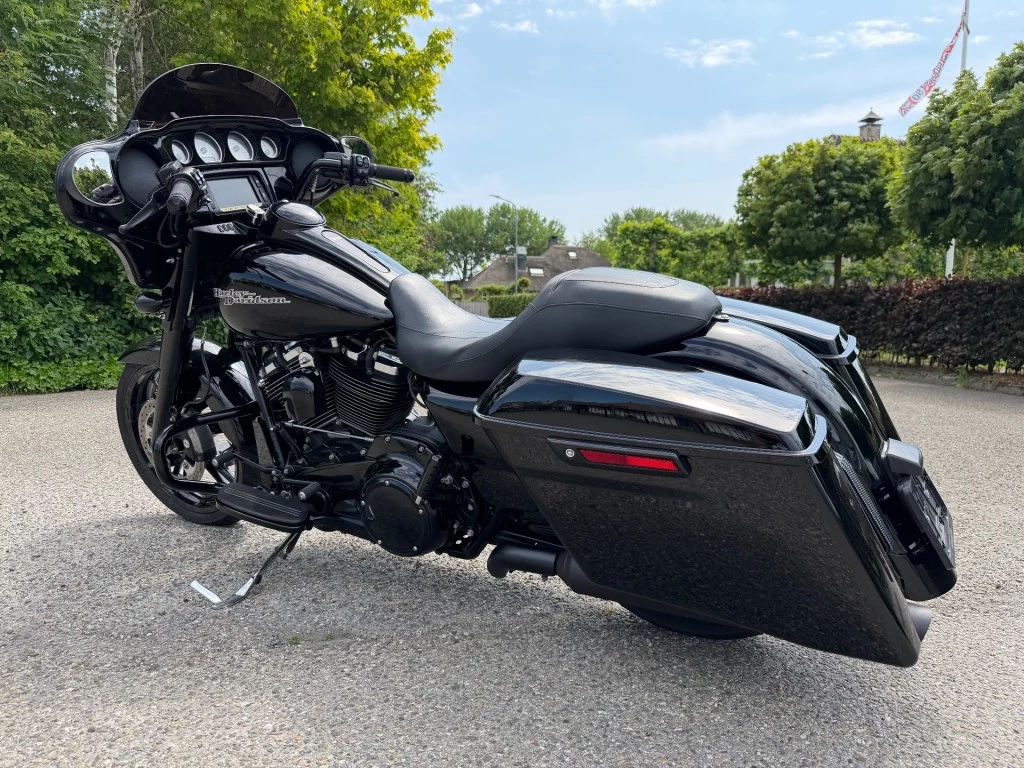 Hoofdafbeelding Harley-Davidson Street Glide