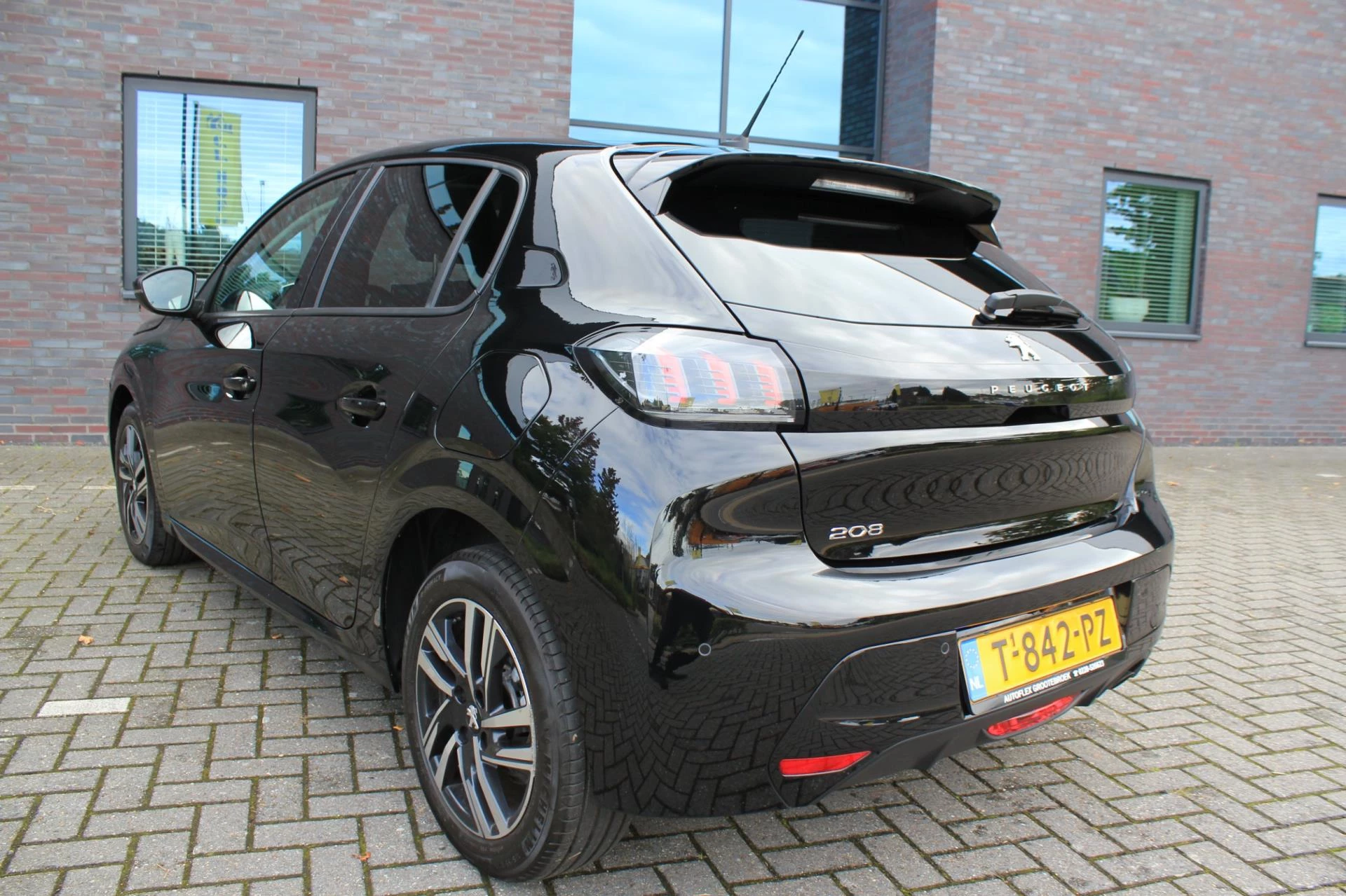 Hoofdafbeelding Peugeot 208