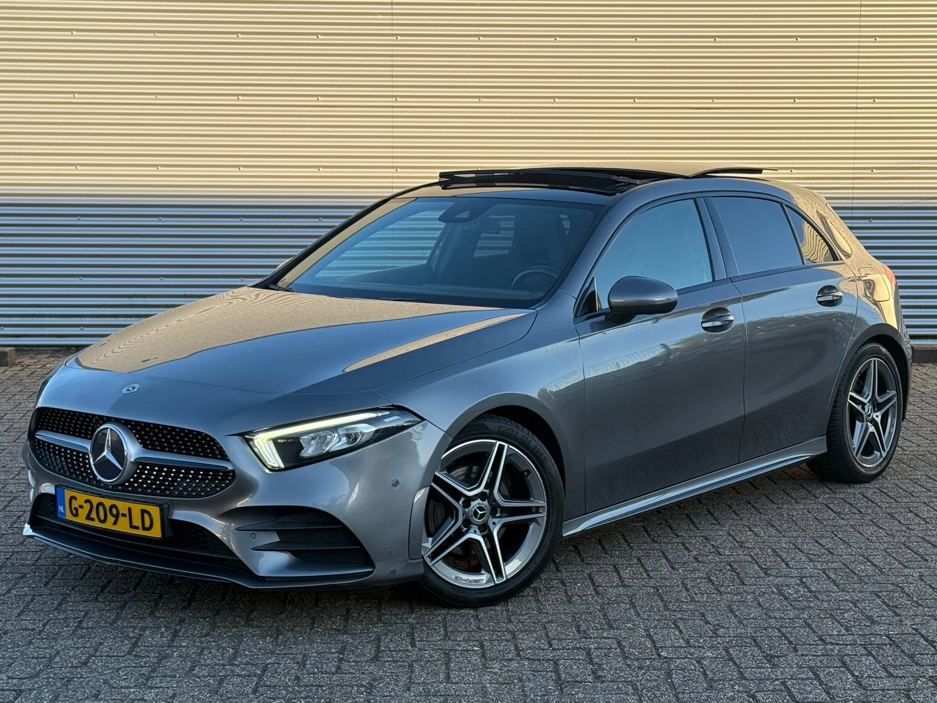 Hoofdafbeelding Mercedes-Benz A-Klasse