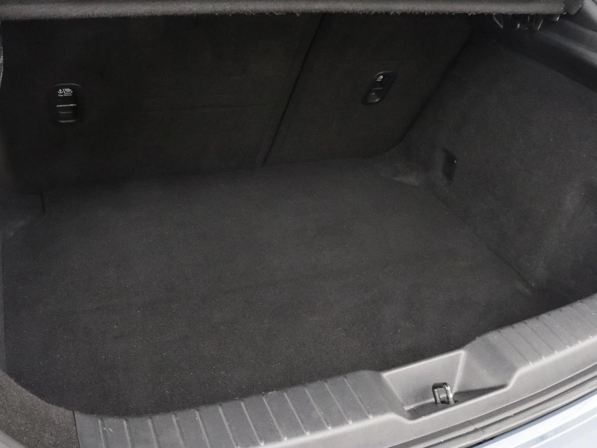 Hoofdafbeelding Mazda 3