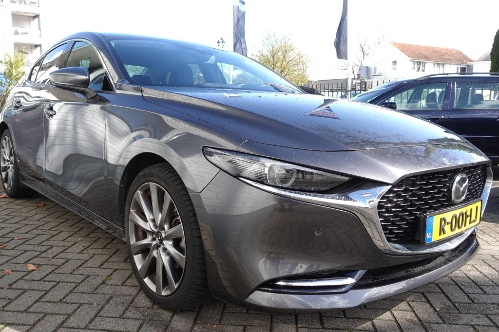 Hoofdafbeelding Mazda 3