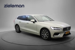 Volvo V60 2.0 T6 Recharge AWD Business Pro - Digitaal Cockpit, Carplay, Camera, Afn Trekhaak