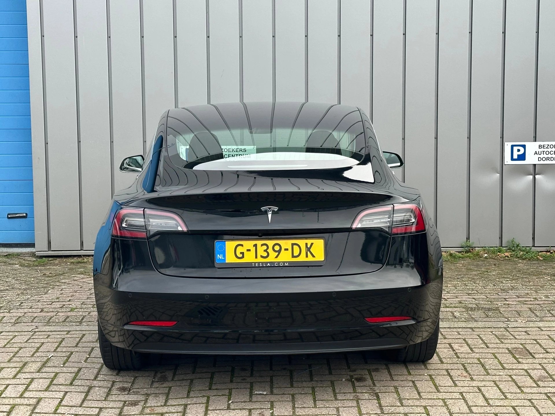 Hoofdafbeelding Tesla Model 3