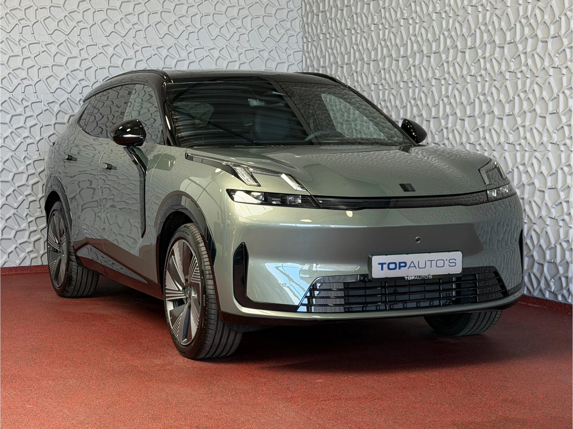 Hoofdafbeelding Lynk & Co 08