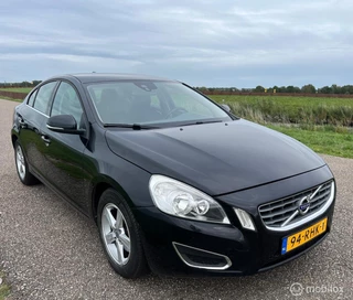 Hoofdafbeelding Volvo S60 Volvo S60 1.6 T3 Kinetic -NAVI-NAP-2 eigenaren