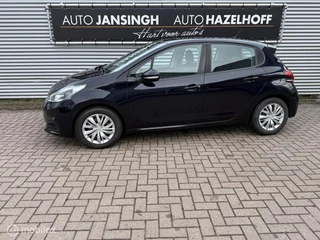 Peugeot 208 1.2 PureTech Active Automaat met maar 40.657km | PDC Achter | Navigatie | Cruise | Bluetoo