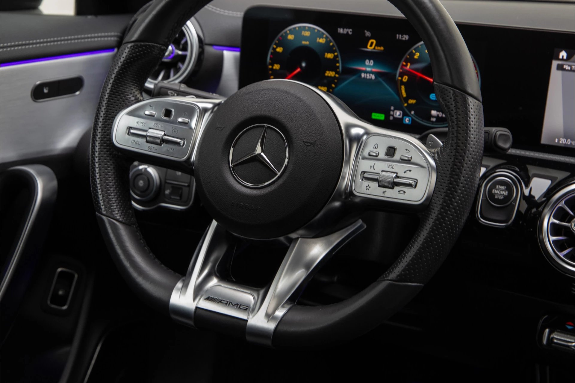 Hoofdafbeelding Mercedes-Benz CLA