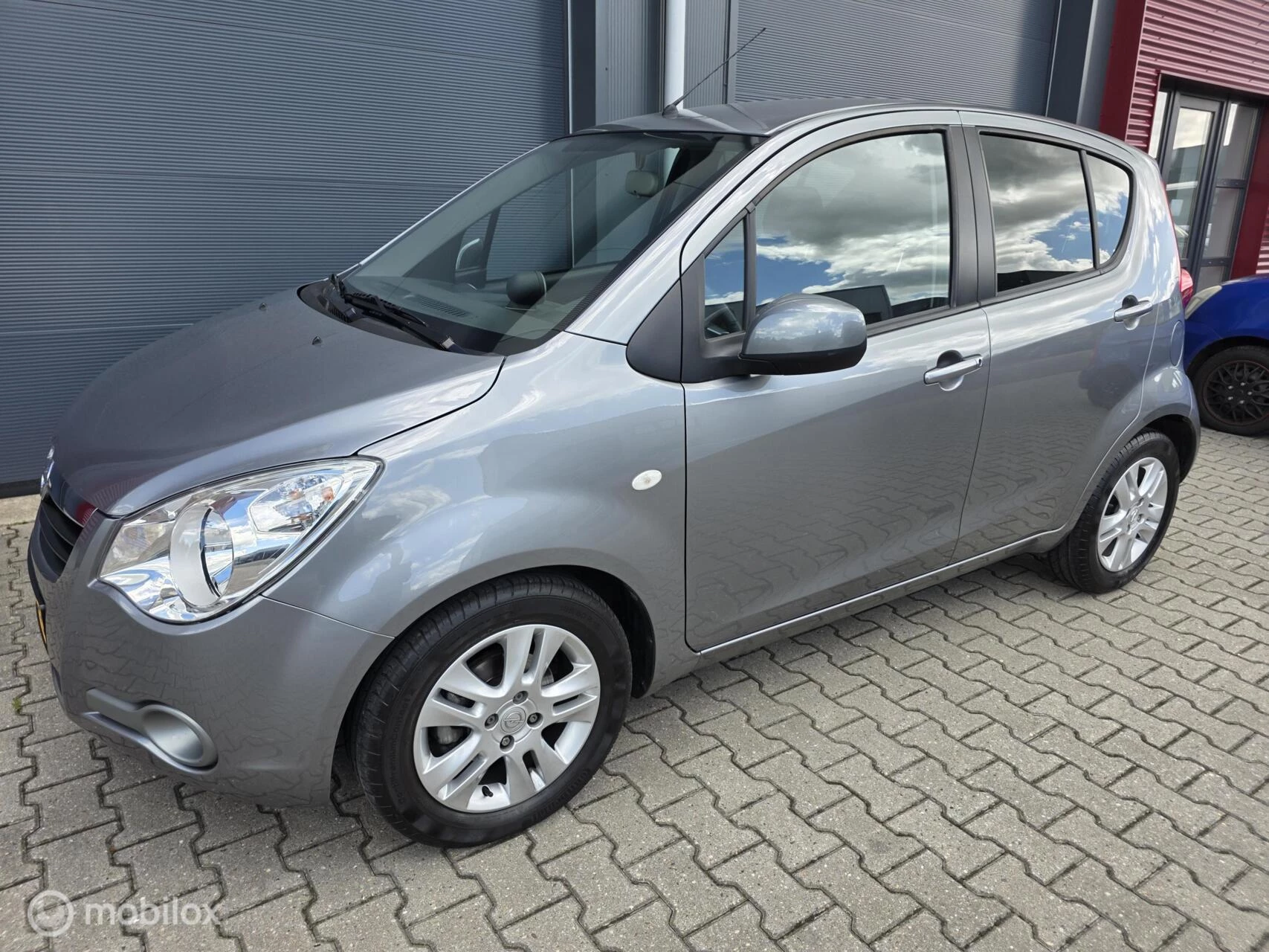 Hoofdafbeelding Opel Agila