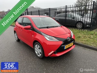 Toyota Aygo 1.0 VVT-i x-play camera nap