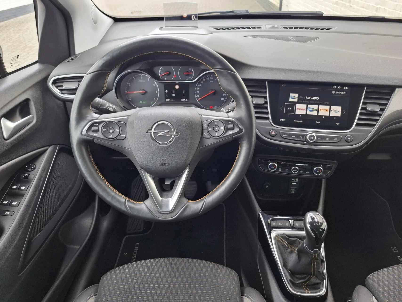 Hoofdafbeelding Opel Crossland X