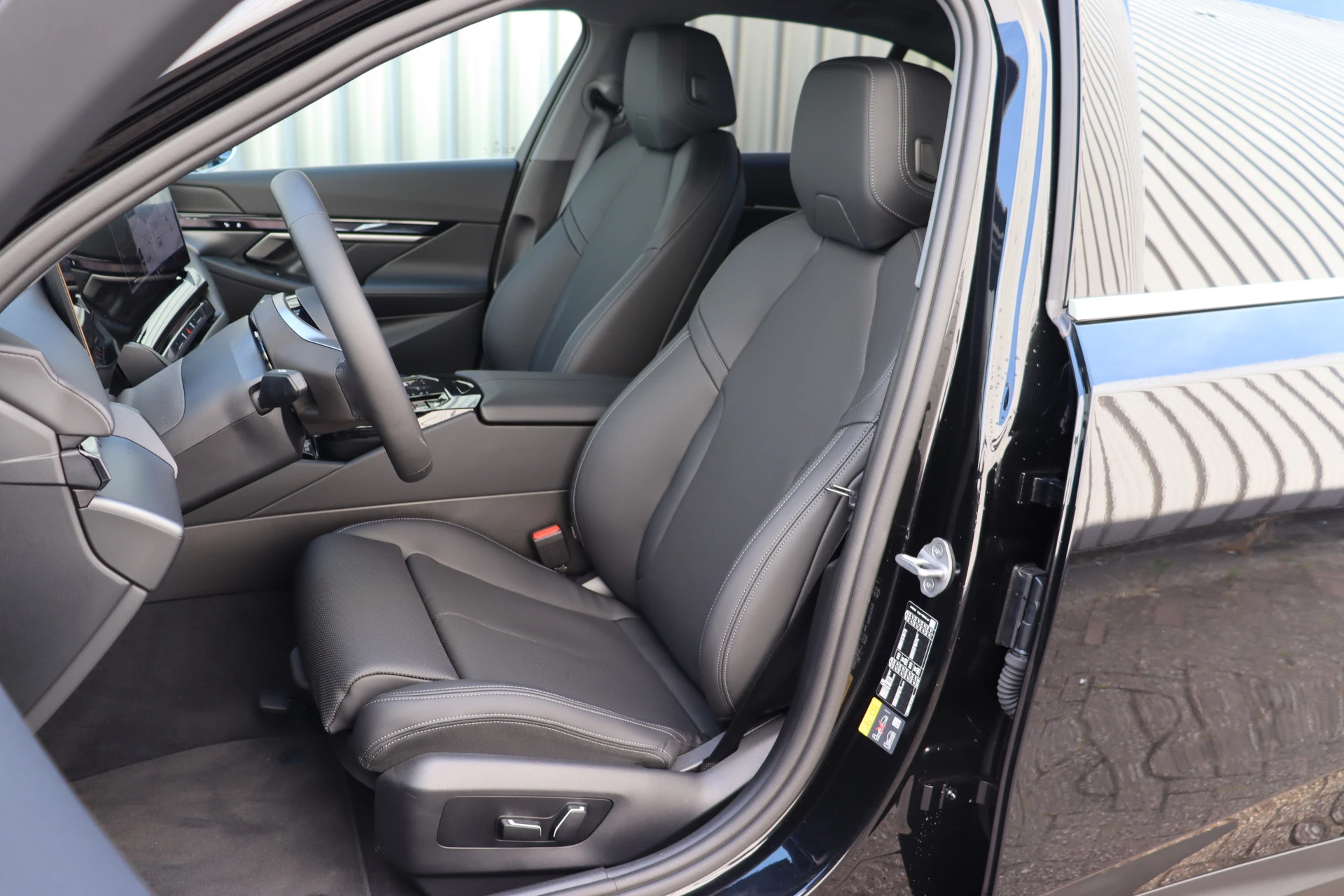 Hoofdafbeelding BMW i5