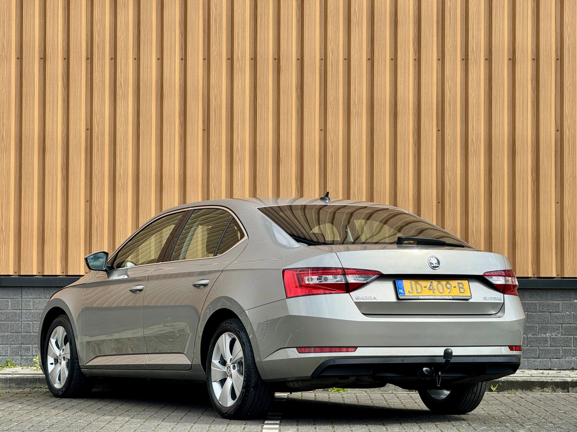 Hoofdafbeelding Škoda Superb