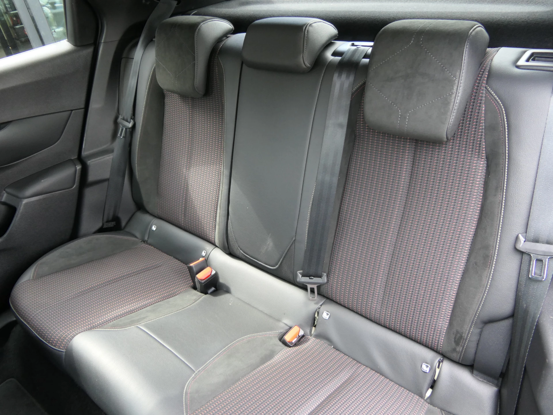 Hoofdafbeelding DS DS 3
