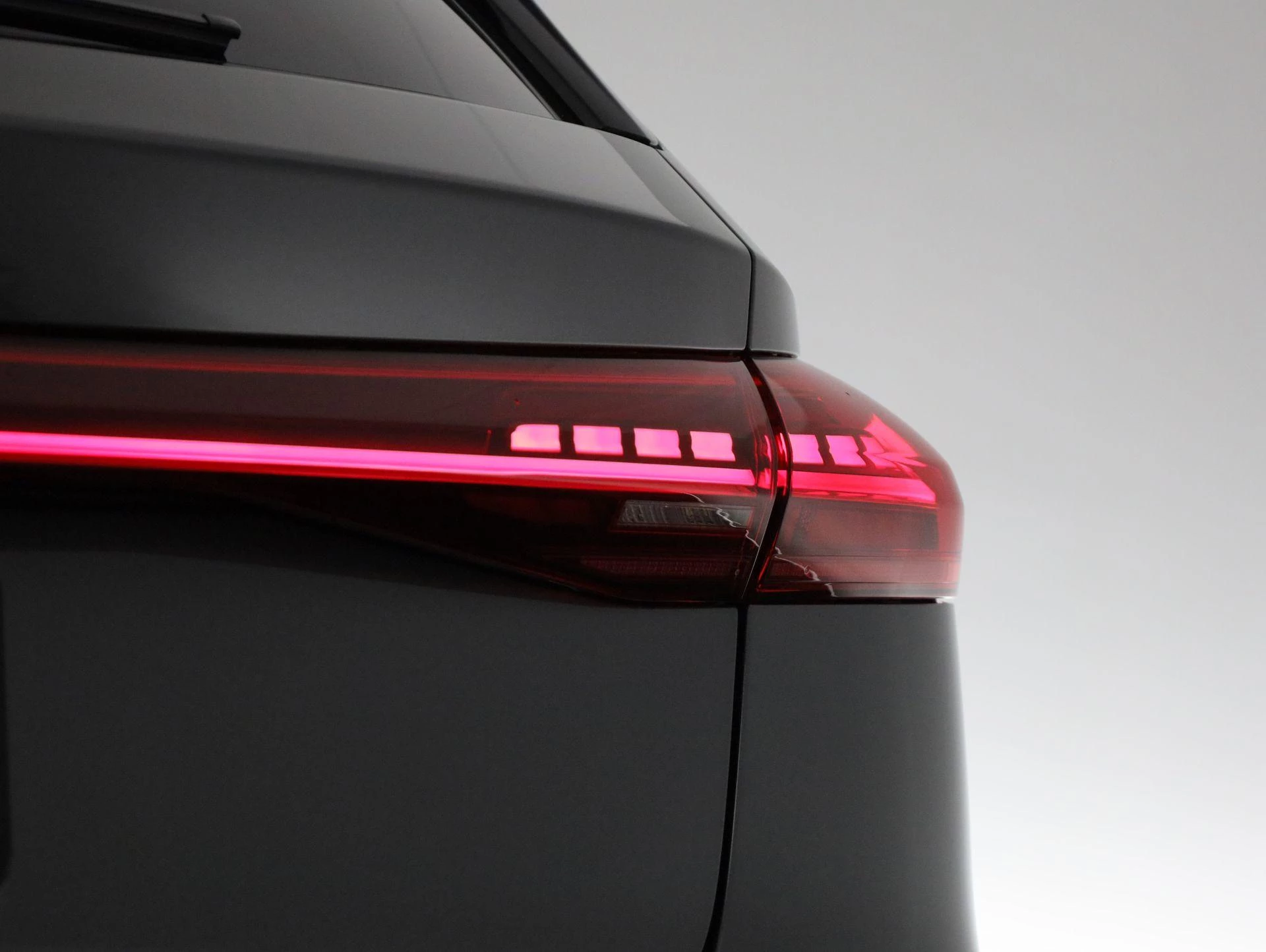 Hoofdafbeelding Audi A6 Avant e-tron