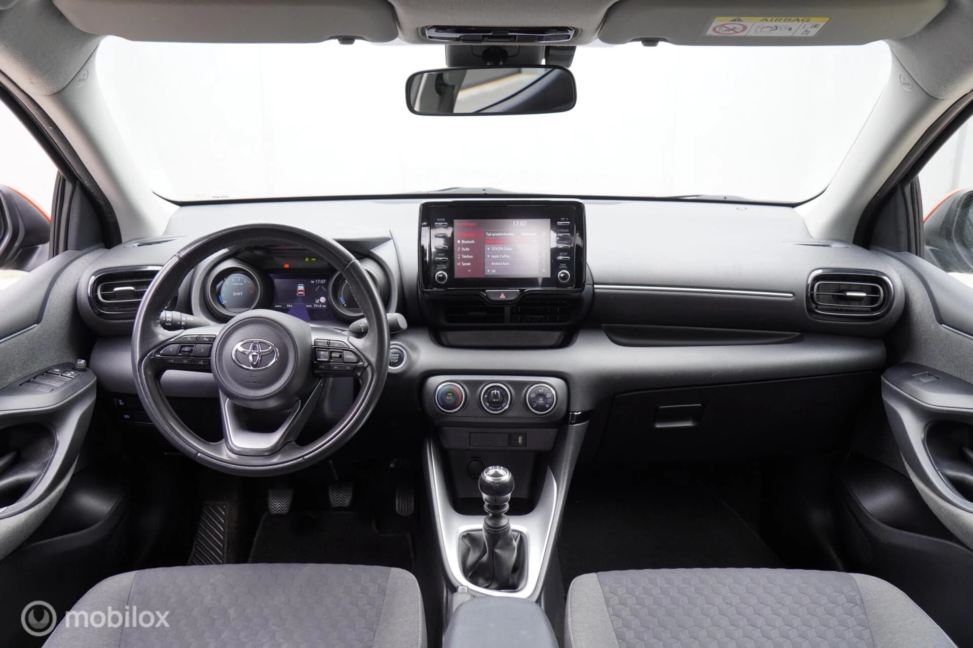 Hoofdafbeelding Toyota Yaris