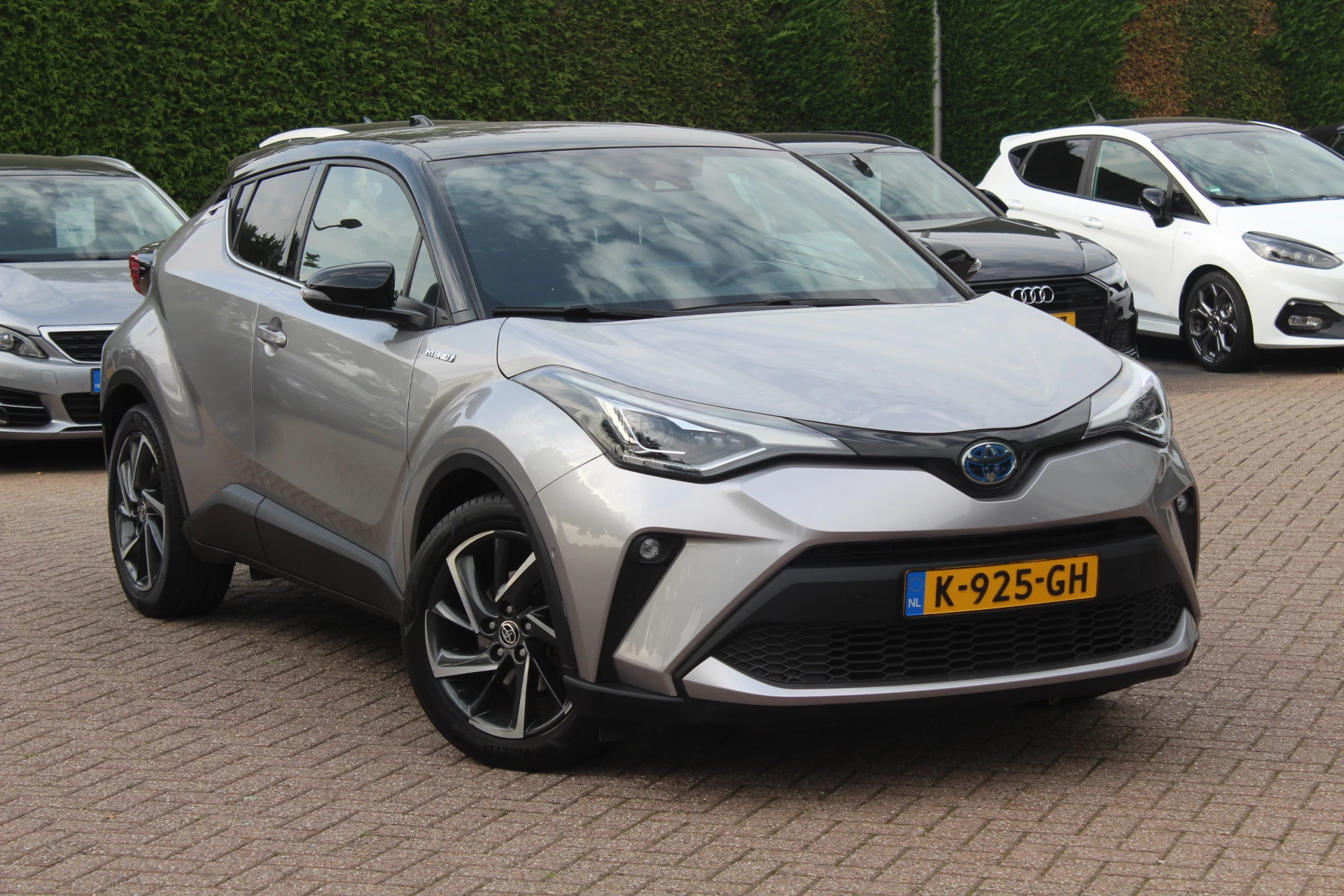 Hoofdafbeelding Toyota C-HR