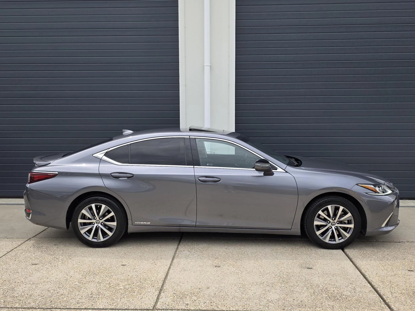 Hoofdafbeelding Lexus ES