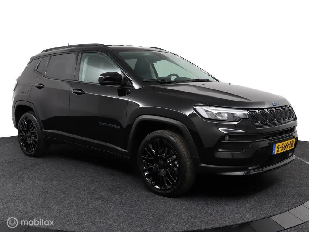 Hoofdafbeelding Jeep Compass