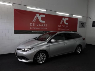 Toyota Auris 1.8 Hybrid Lease Pro - NAVI/CAMERA/PANODAK/NAP
