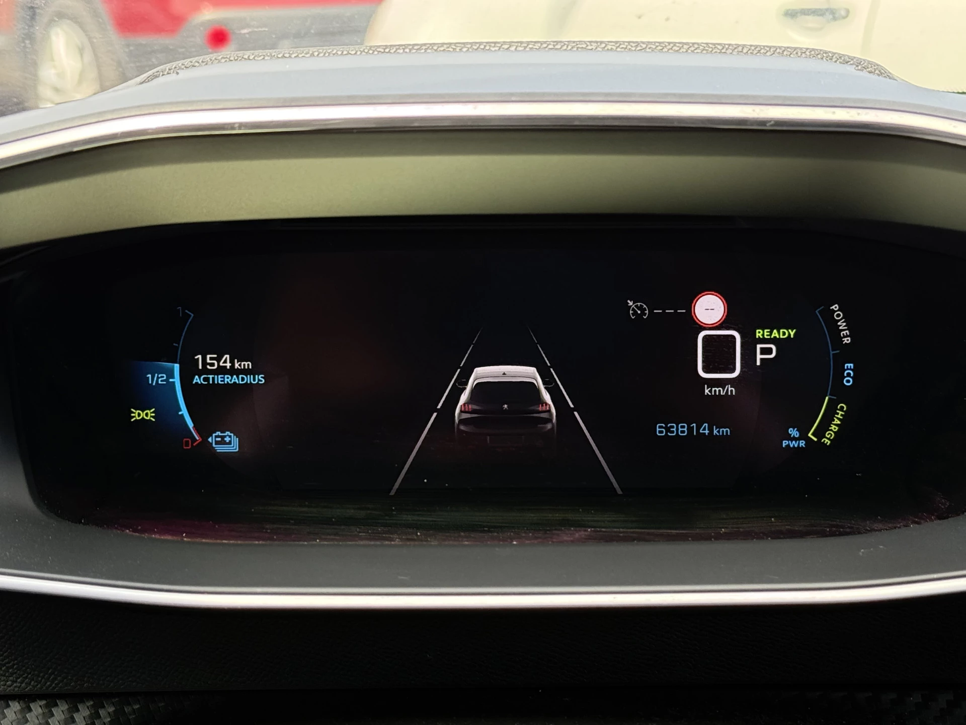 Hoofdafbeelding Peugeot e-208