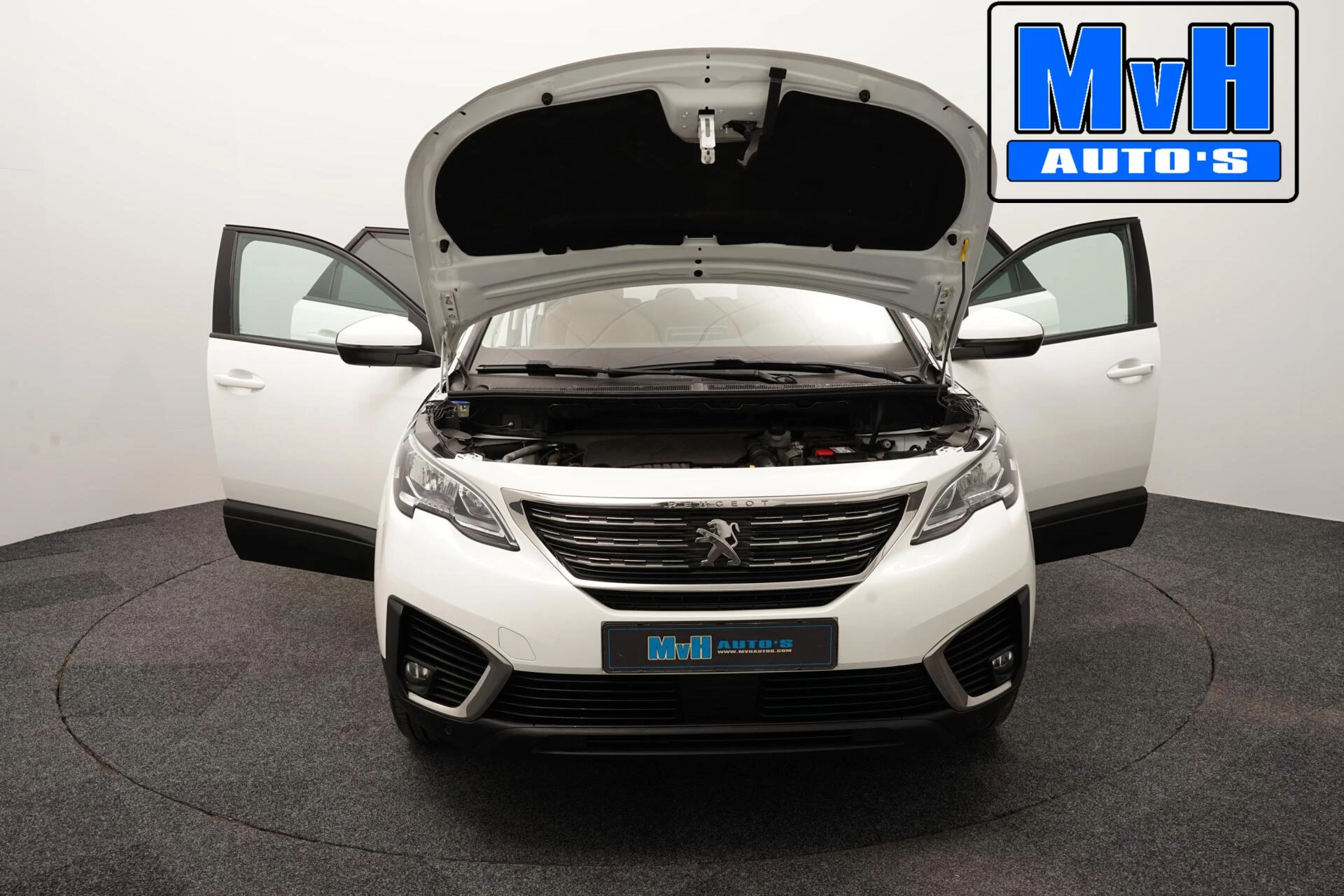 Hoofdafbeelding Peugeot 5008