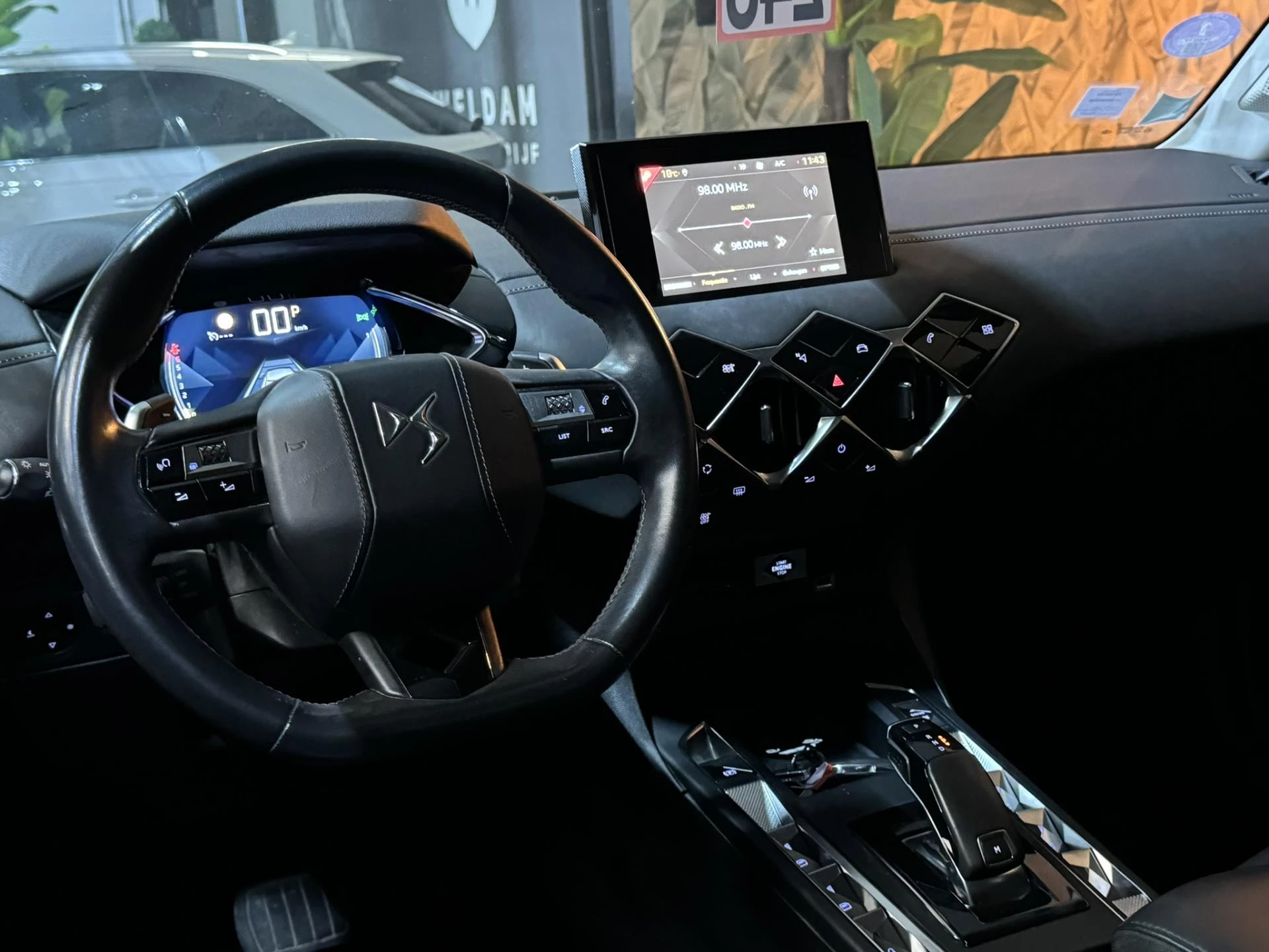 Hoofdafbeelding DS DS 3
