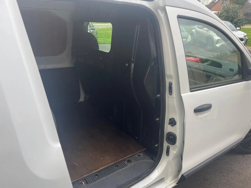 Hoofdafbeelding Dacia Dokker